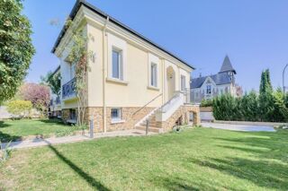  Maison � vendre 10 pi�ces 300 m�