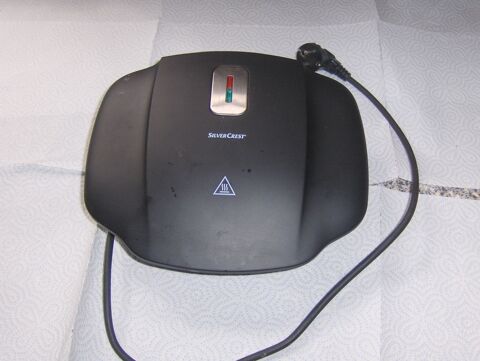 Gaufrier �lectrique  SilverCrest 1000 W
12 Sauchy-Cauchy (62)