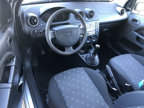 Ford Fiesta 1.3i Senso 2005 occasion Saint-&Eacute;tienne-du-Bois 01370