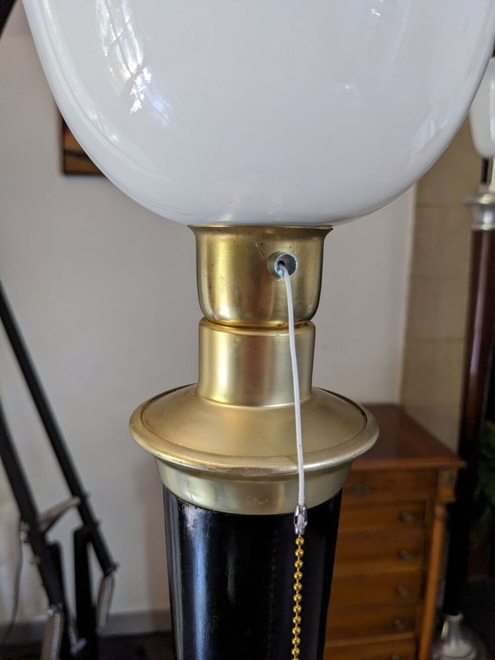  Voir photos. Vendu sans ampoule. Décoration