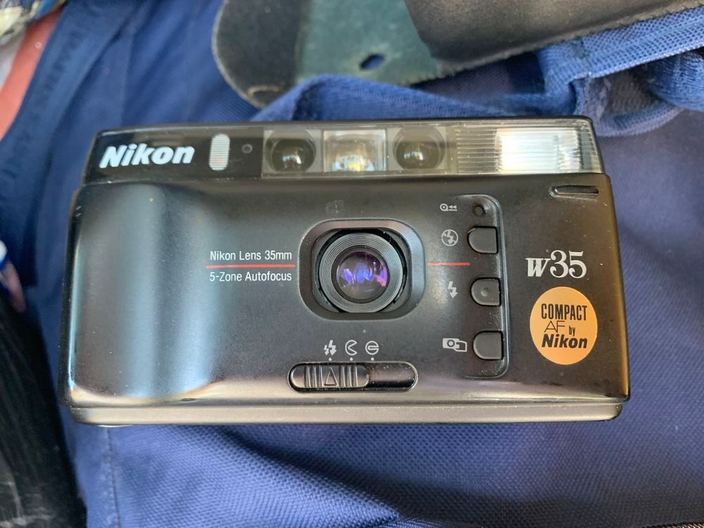 Nikon w35 Photos/Video/TV