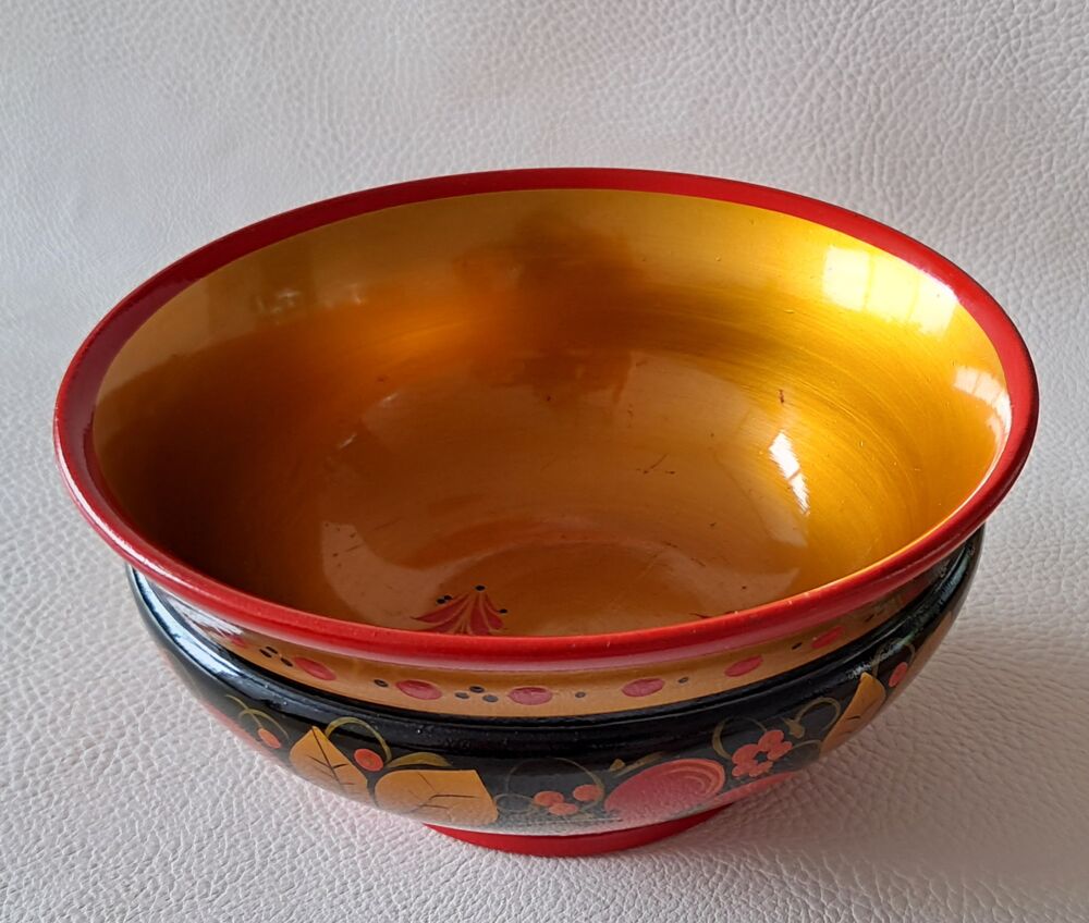 bol d&eacute;coratif en bois laqu&eacute; noir rouge or Khokhloma Décoration