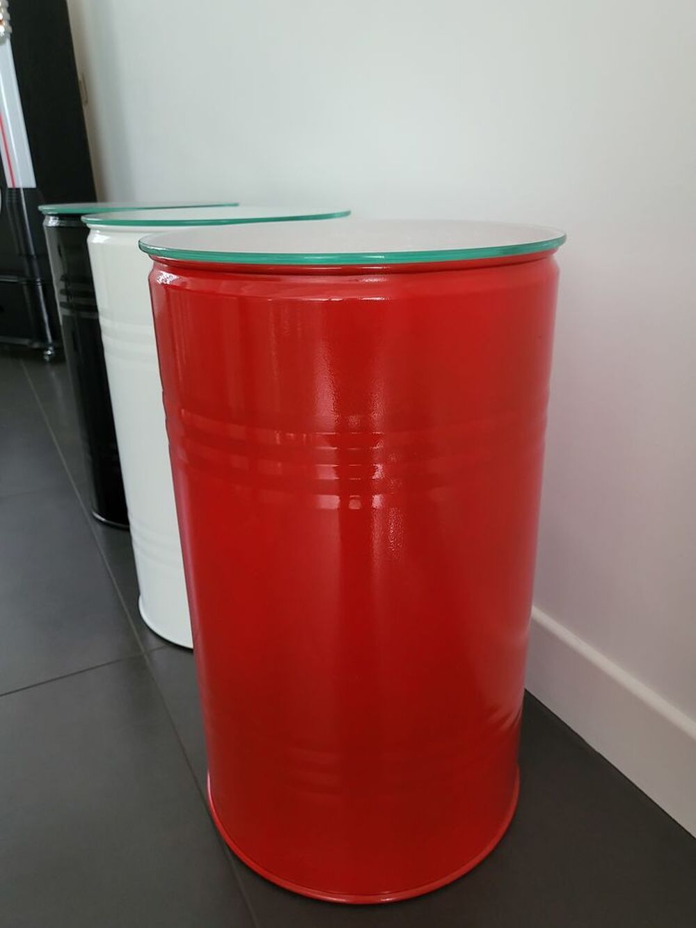 Petites tables tonneaux Meubles