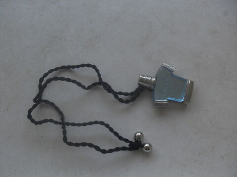  pendentif Sonia Rikiel 40 Saint-Germain-au-Mont-d'Or (69)