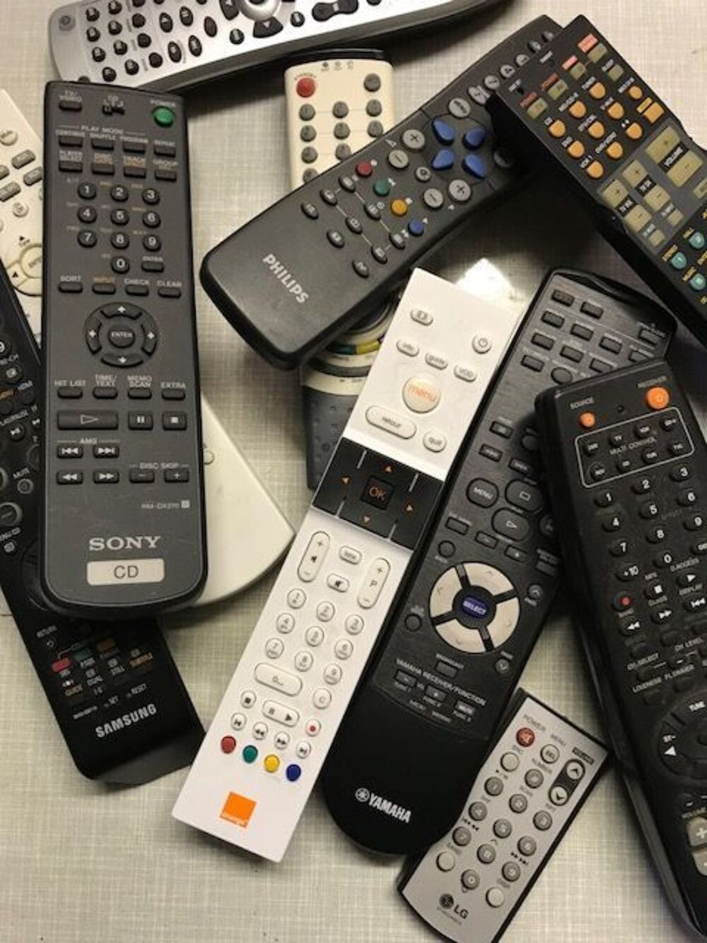 T&eacute;l&eacute;commandes toutes marques Audio et hifi