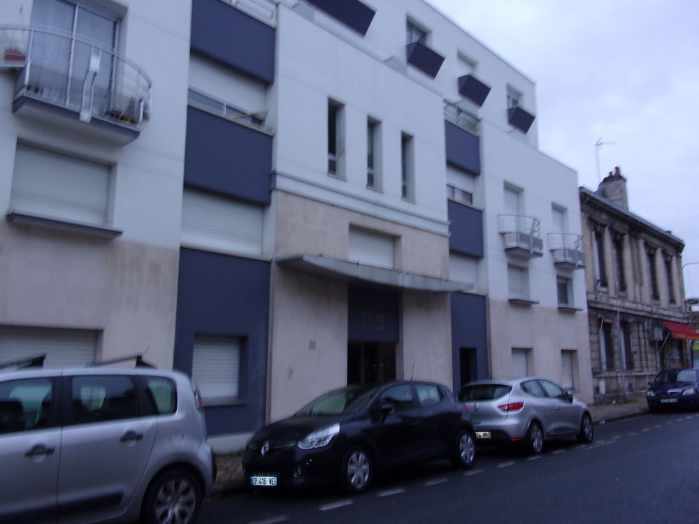 Location Parking/Garage parking Bordeaux Monsouty Bordeaux