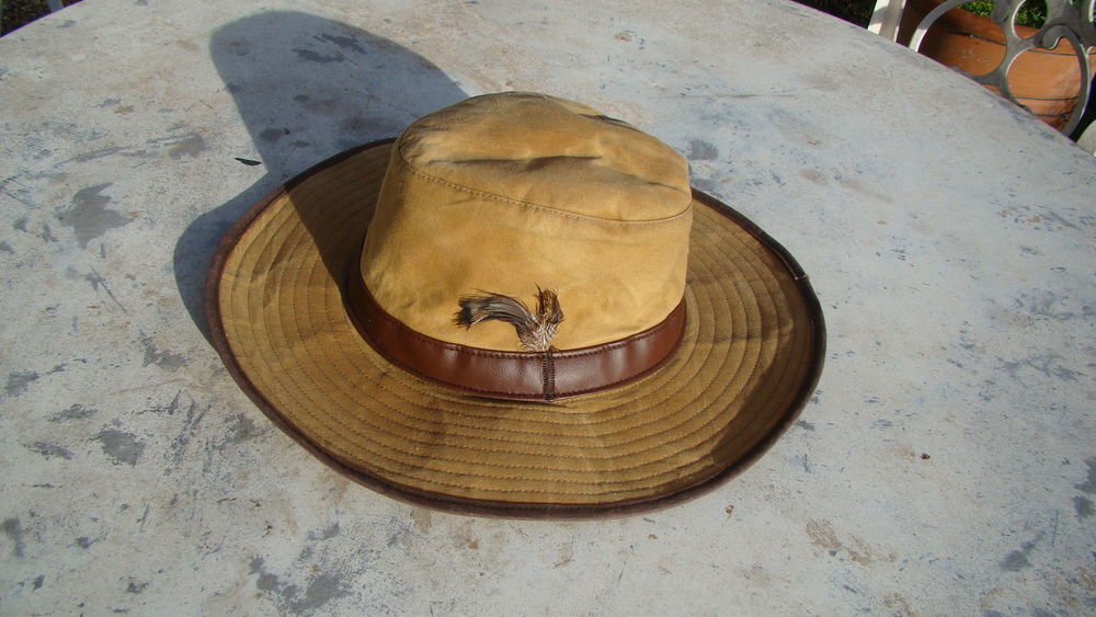 Chapeau anglais Traveller - Taille 53 cm
Vêtements