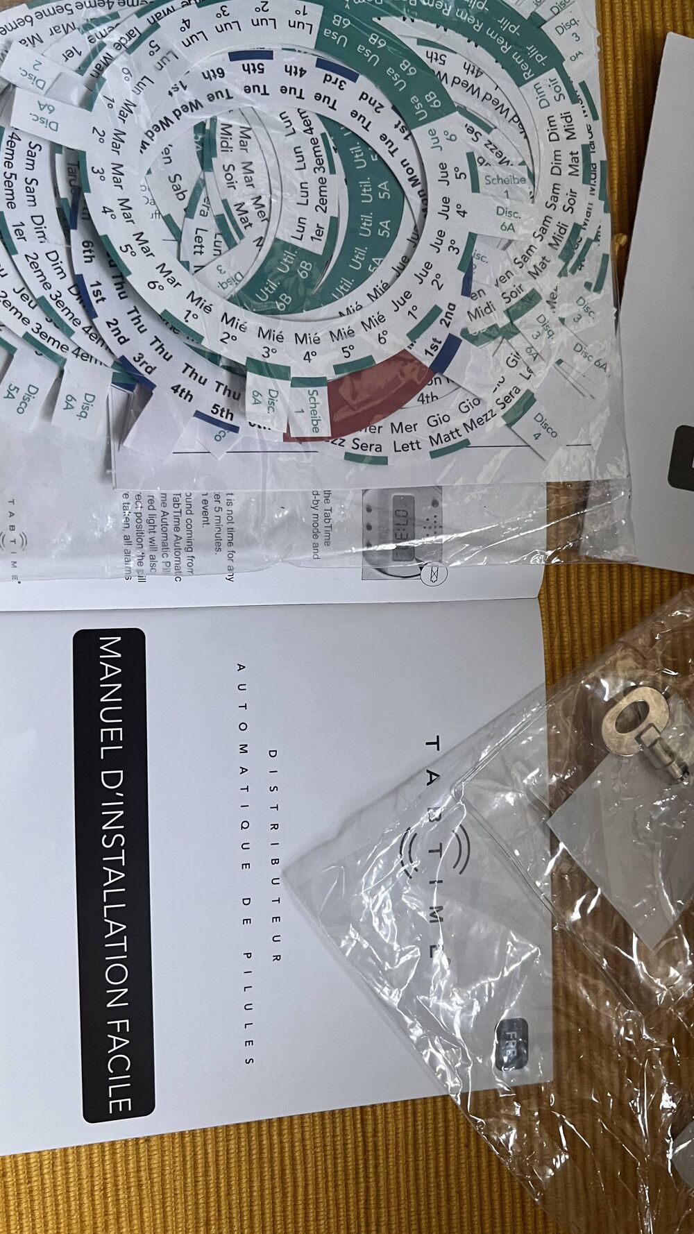 distributeur automatique de pilules TabTime Electroménager