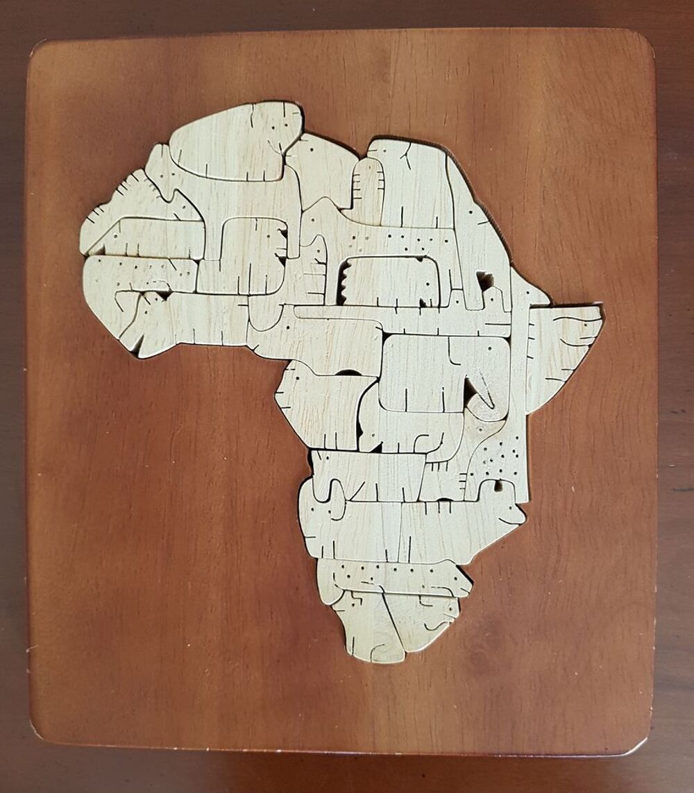 Puzzle en bois (continent africain) Jeux / jouets