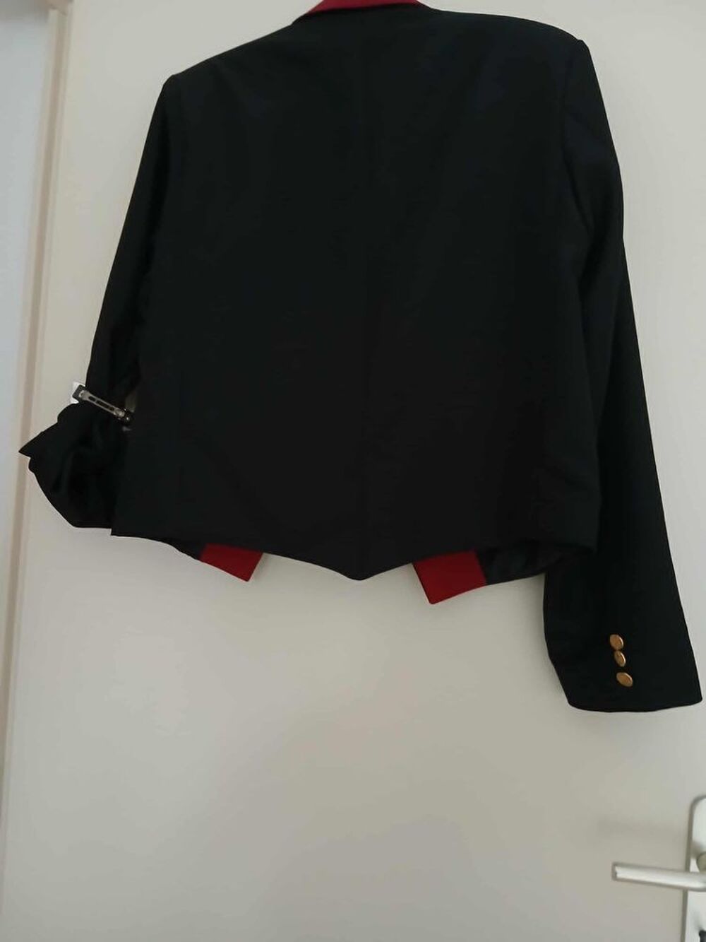  Veste talle 50 spencer neuve noire col rouge N&deg;1423 Vêtements