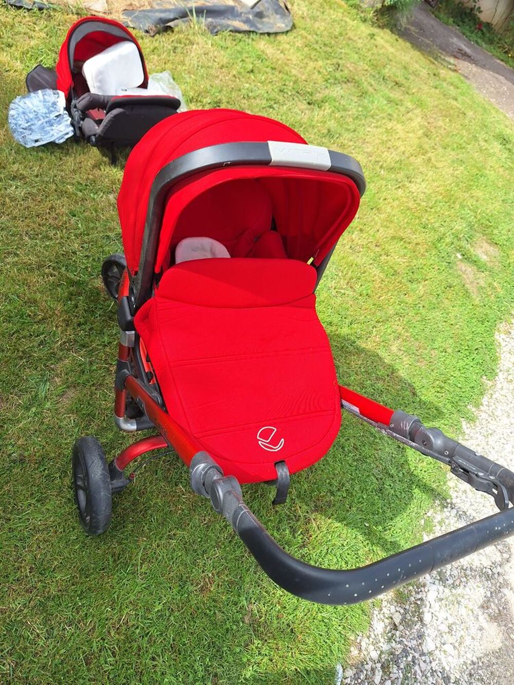 Poussette combin&eacute;e Jane Matrix tr&egrave;s bon &eacute;tat Puériculture