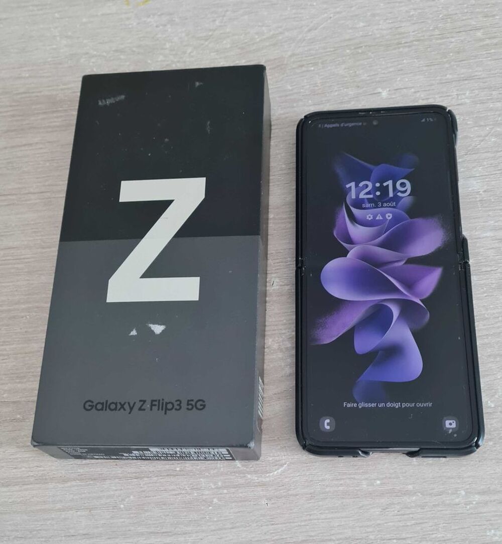 Samsung galaxy zflip 3 5g 128go Téléphones et tablettes