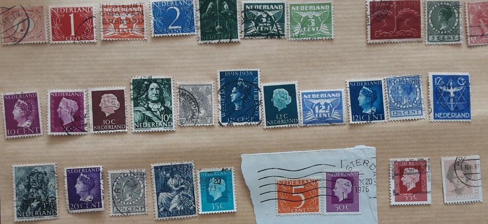 30 timbres &agrave; collection HOLLANDE 