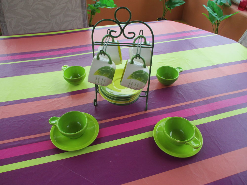 Lot Cadre Citrons + Portique Tasses Vertes &amp; Jaunes. Décoration
