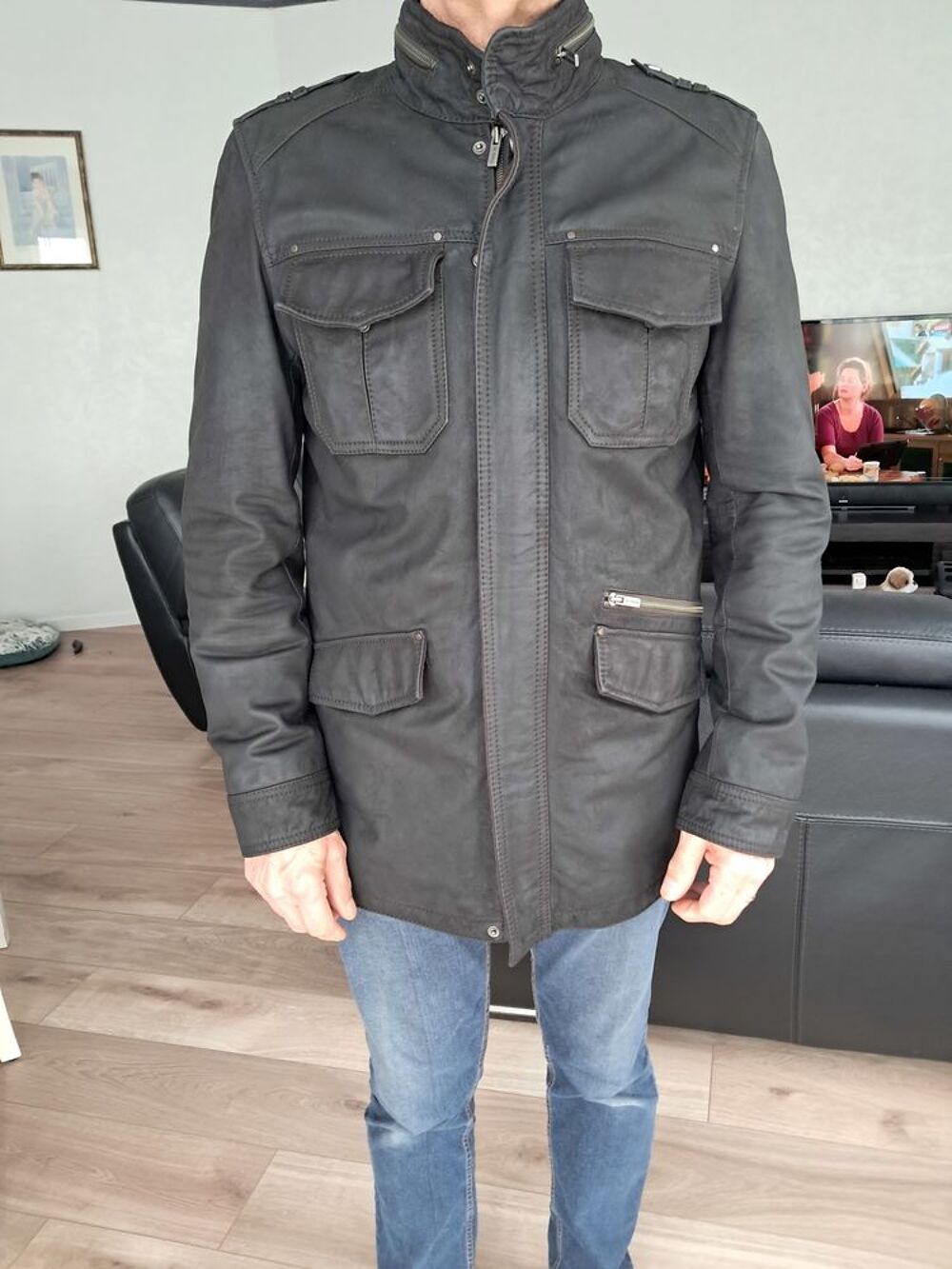 Veste homme noire &agrave; poches en cuir V�tements