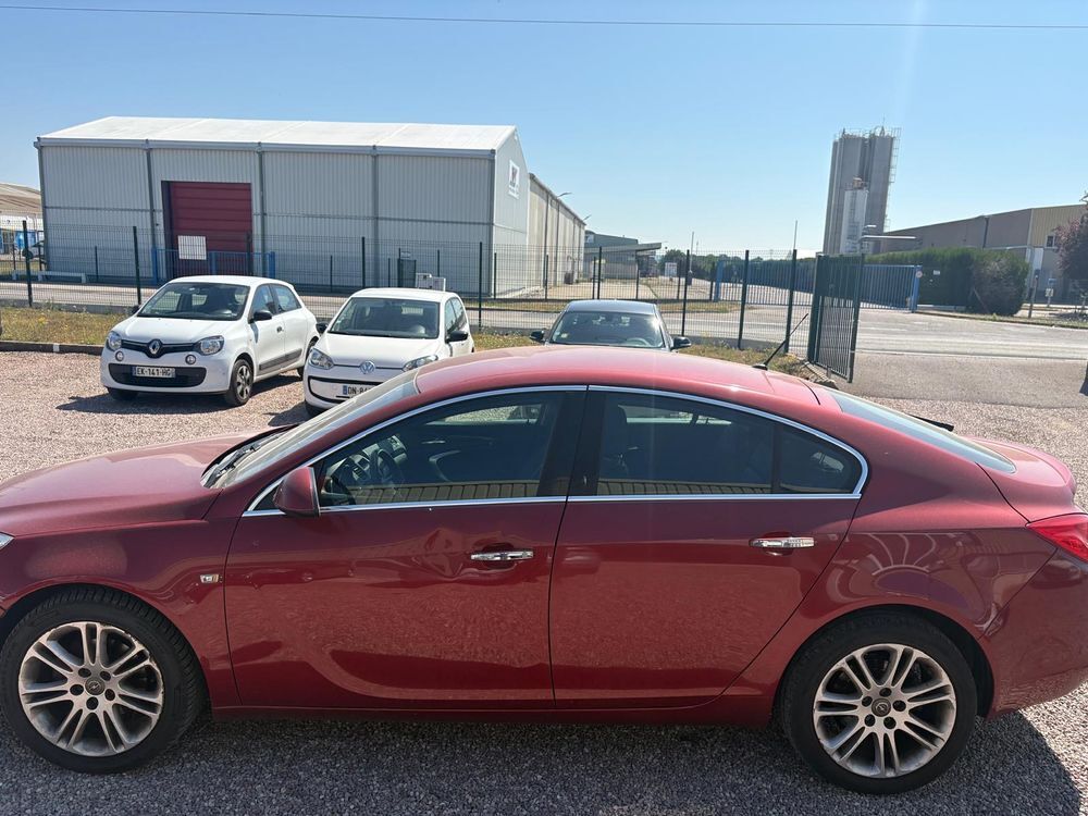 Insignia 2.0 CDTI - 130 FAP Cosmo Pack 2009 occasion 95610 &Eacute;ragny