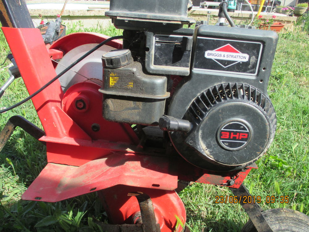 motobineuse thermique Jardin