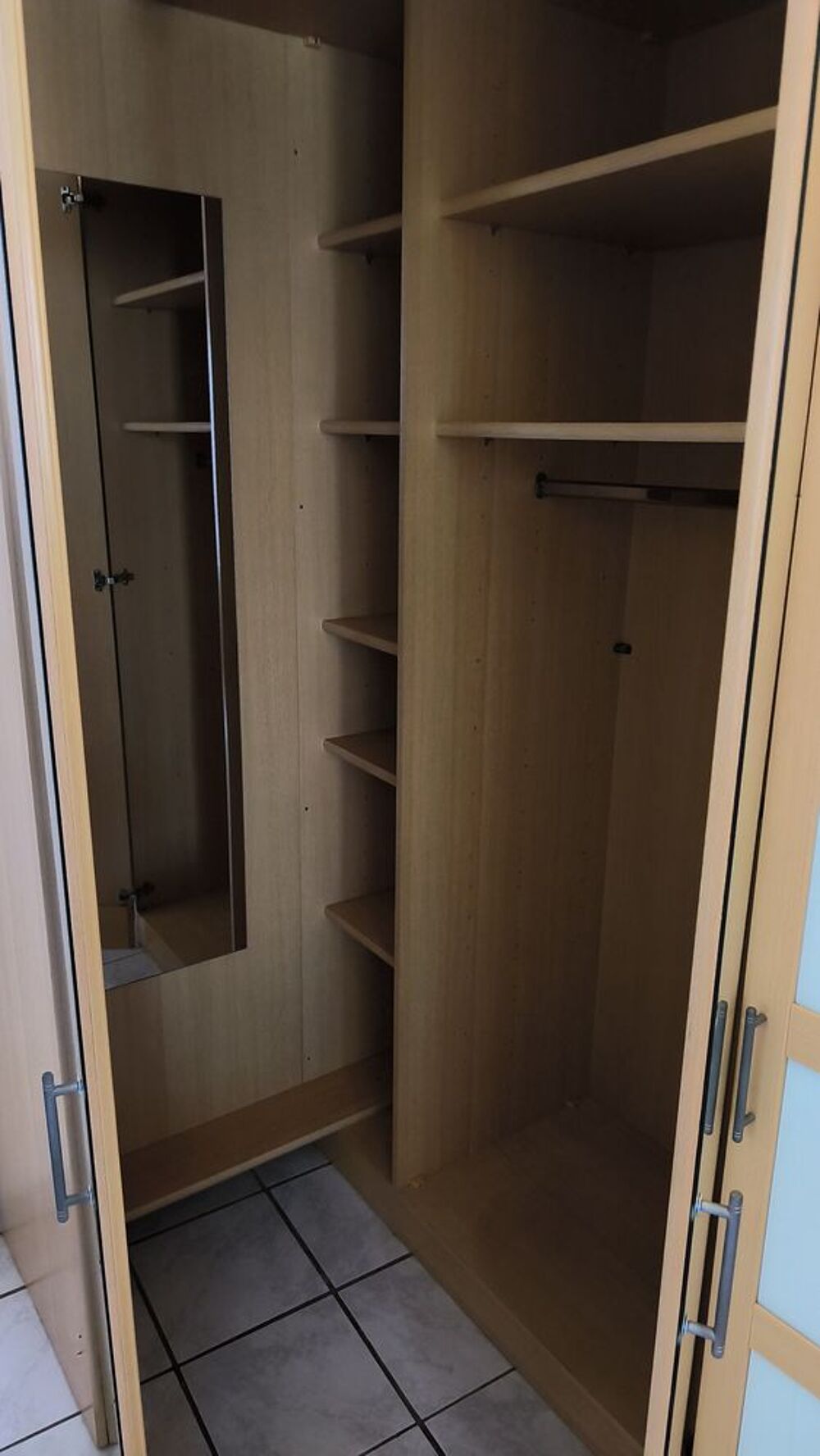 Dressing d'angle, lumi&egrave;re int&eacute;gr&eacute; Meubles