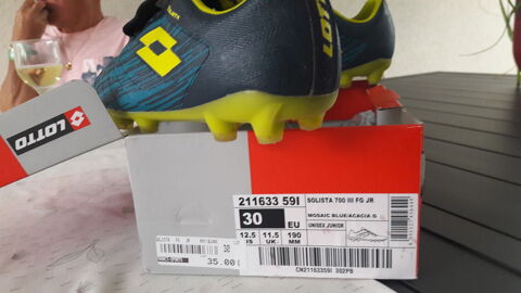 chaussures foot 10 Saint-Doulchard (18)