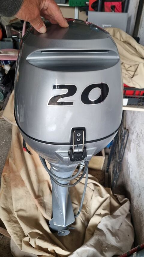 Moteurs de bateaux Moteurs de bateaux 2021 occasion Gruissan 11430