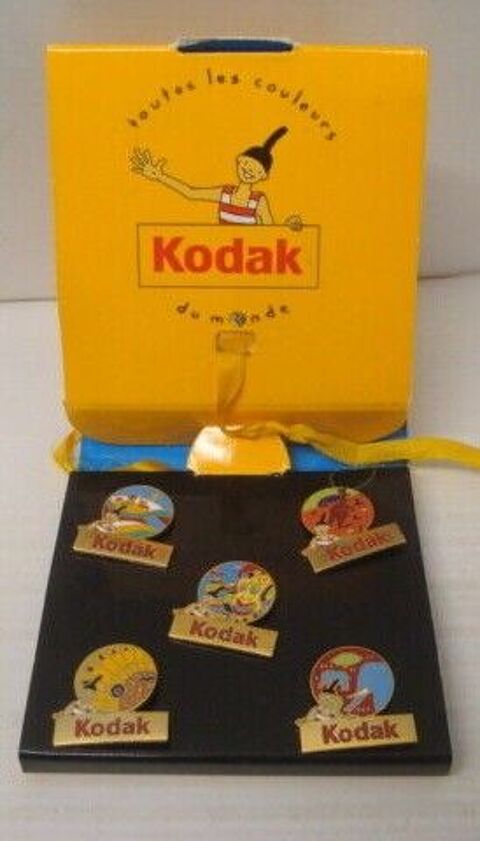 coffret KODAK  Les couleurs du monde  : 5 pin's diff�rents 10 Ervy-le-Ch�tel (10)