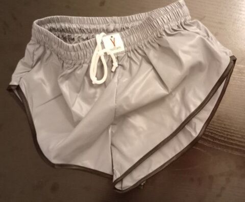 Short vintage nylon polyamide Gris/Noir 4F1 3 sizes S-M-L 30 Lyon 3 (69)
