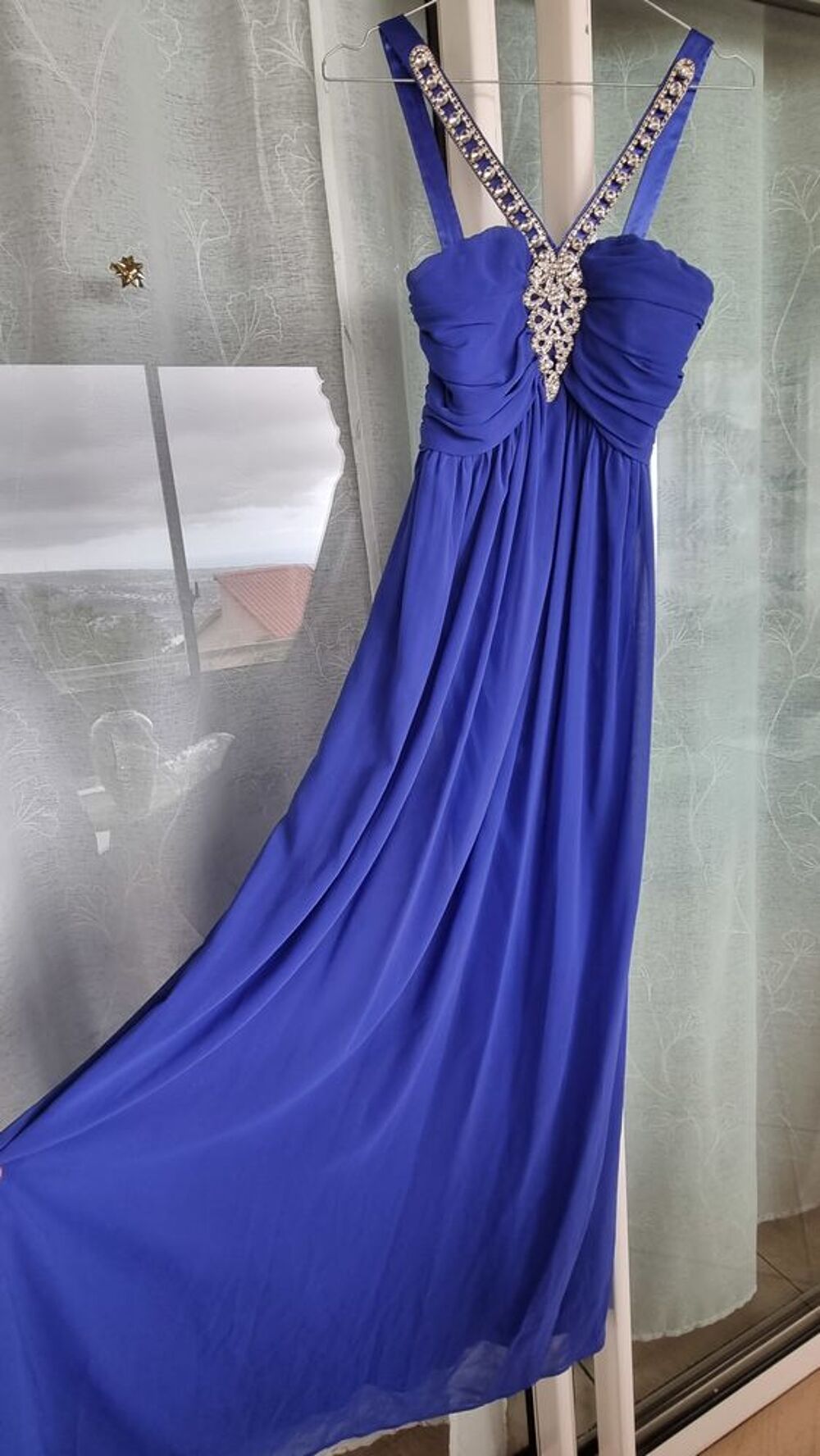 Robe de soir&eacute;e Vêtements