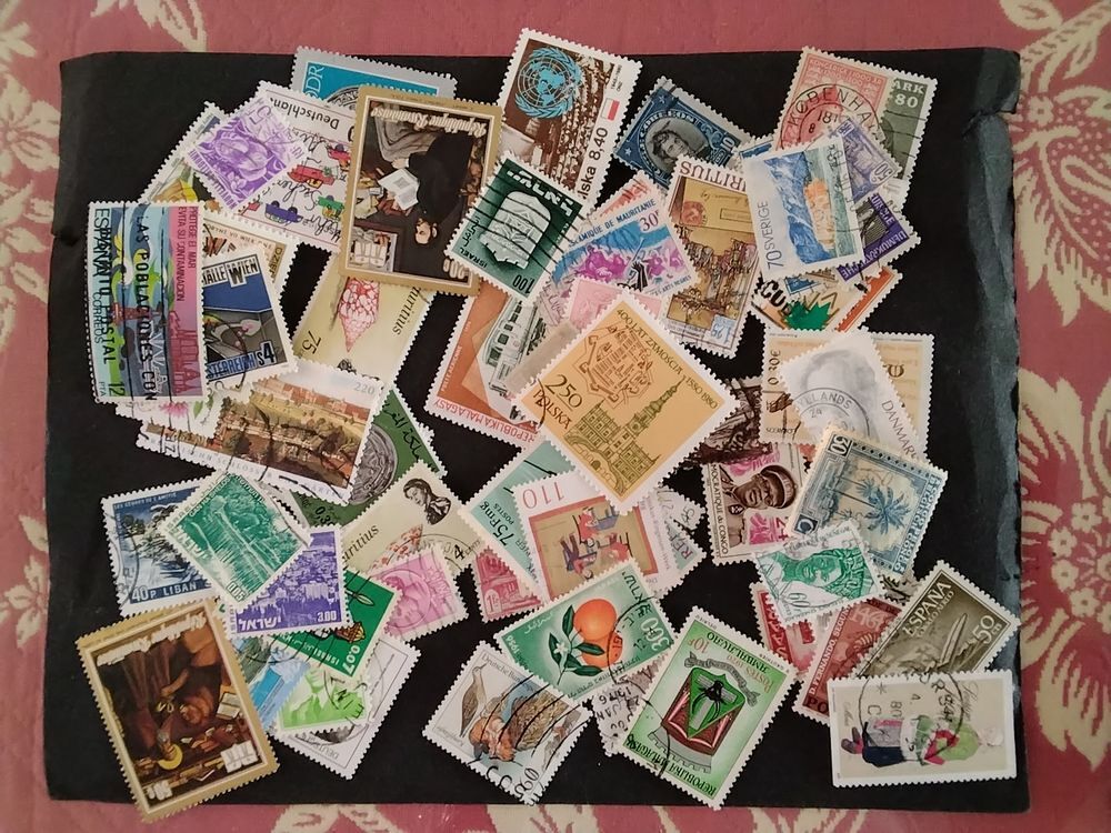 Timbres oblit&eacute;res 