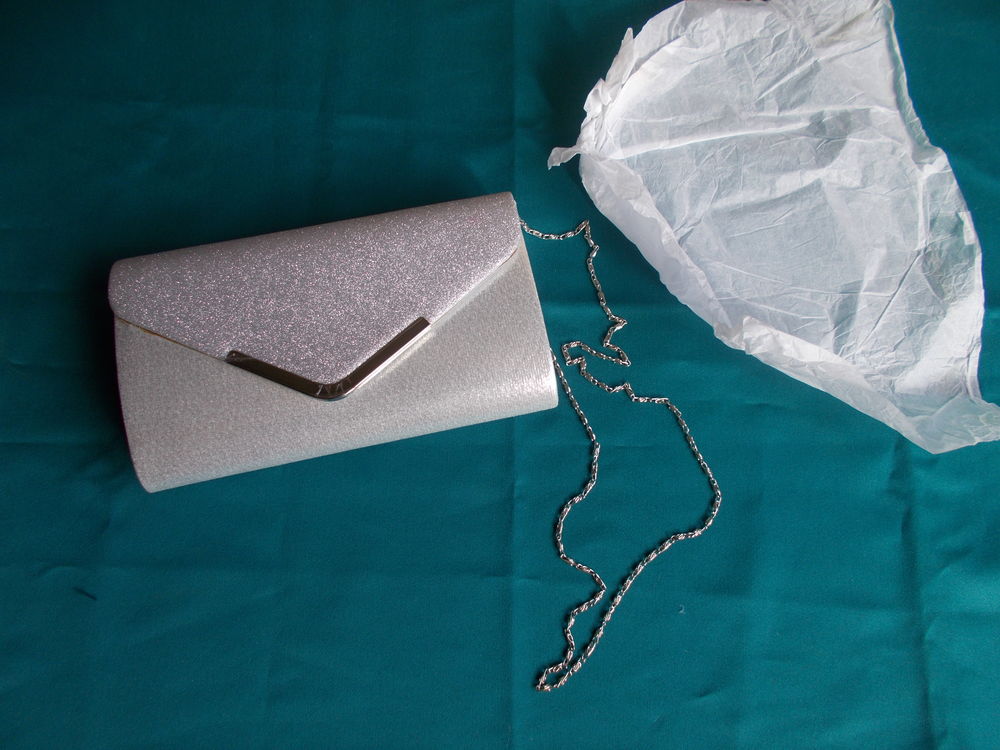 SAC POCHETTE DE SOIREE Maroquinerie