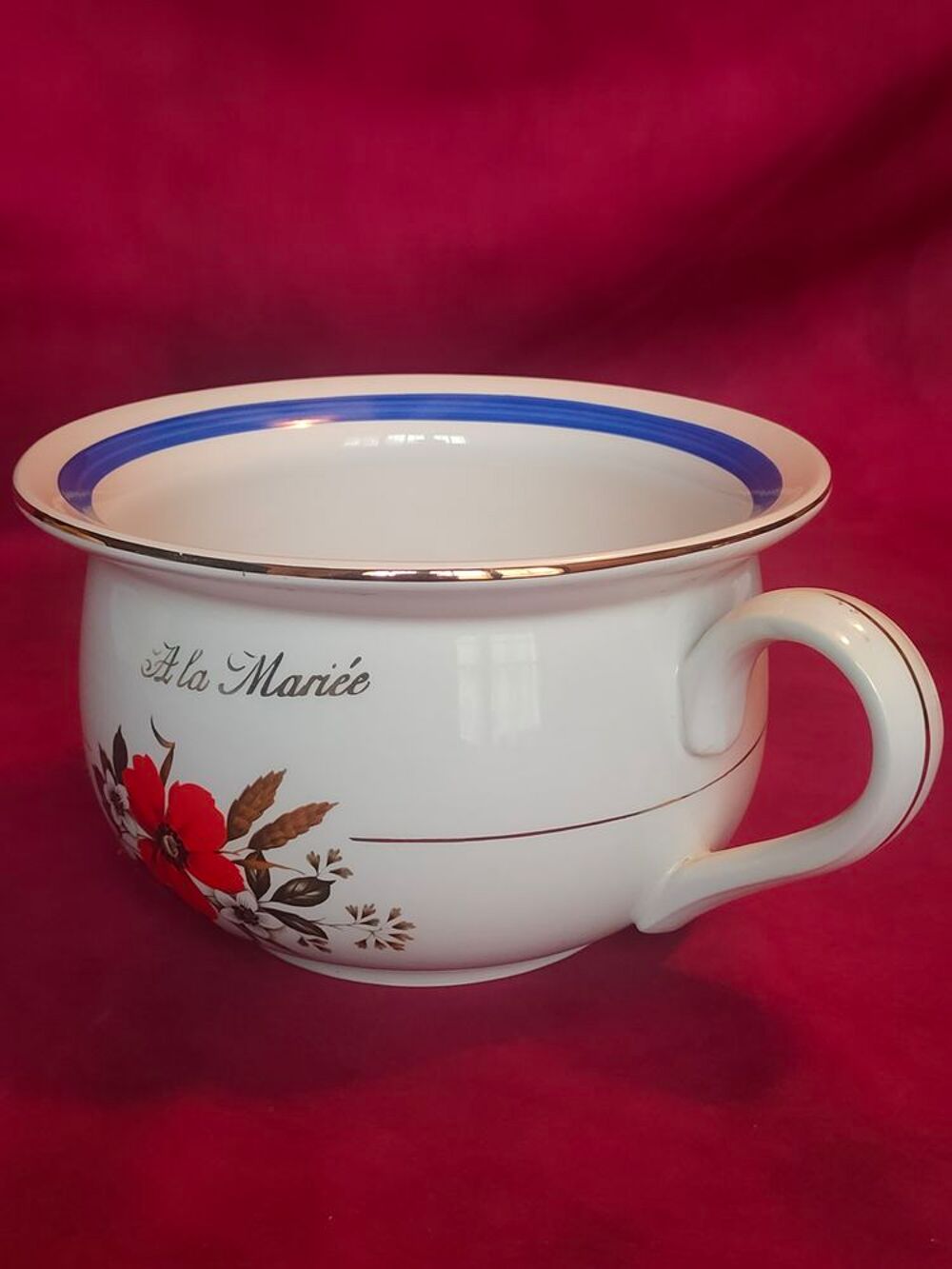 Ancien pot de chambre &agrave; la mari&eacute;e en porcelaine (n&deg;9) Décoration