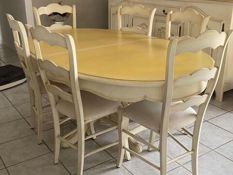 table ovale bois massif teintée écru 1,80m +2 allonges 200 Pierrelatte (26)
