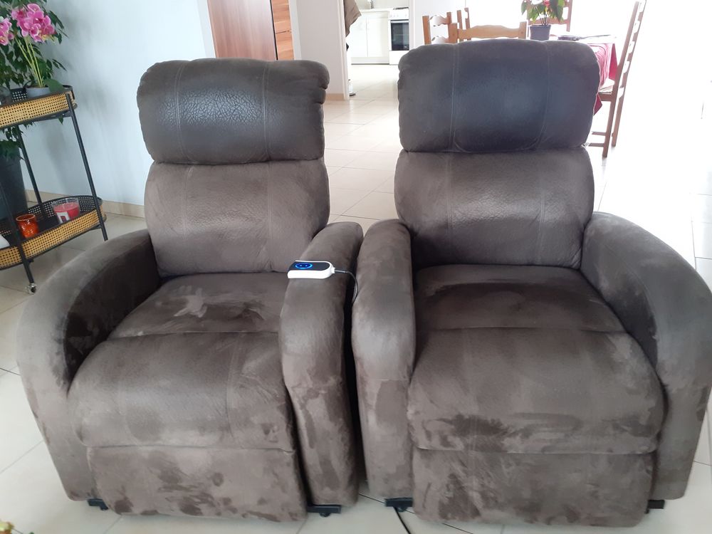 2 Fauteuils marron convertible Brauwn microfibre n&deg; 3 Meubles