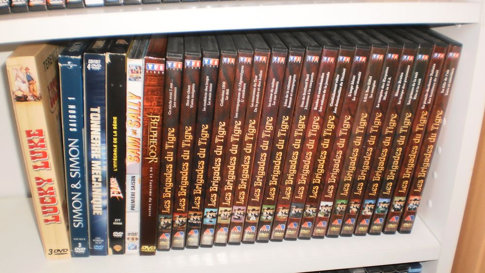 Divers s&eacute;ries ann&eacute;es 70, 80, 90 DVD et blu-ray