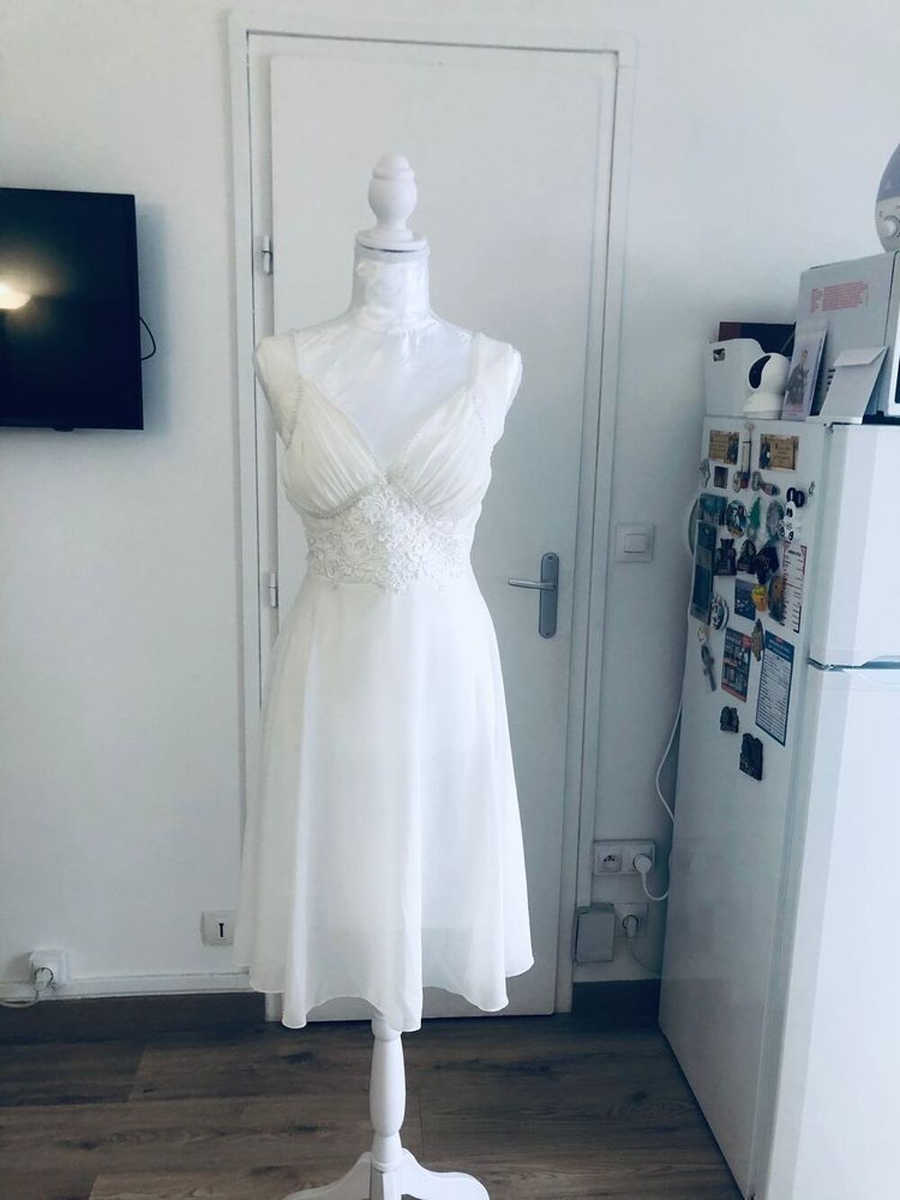 Robe de mariee d ete Vêtements