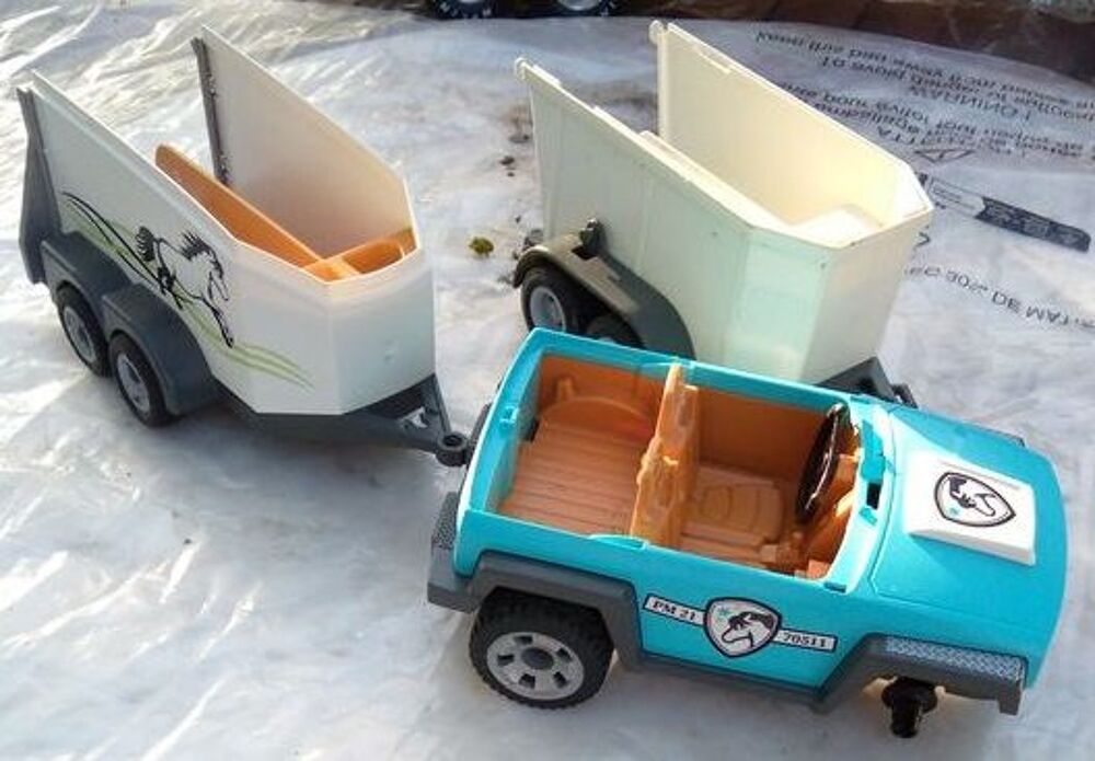 Voiture et van pour poney playmobil country 70511 Jeux / jouets