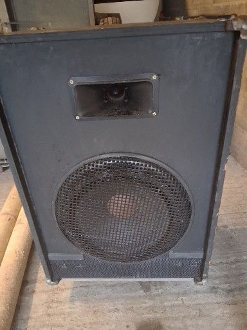 ampli et 2 enceintes Audio et hifi