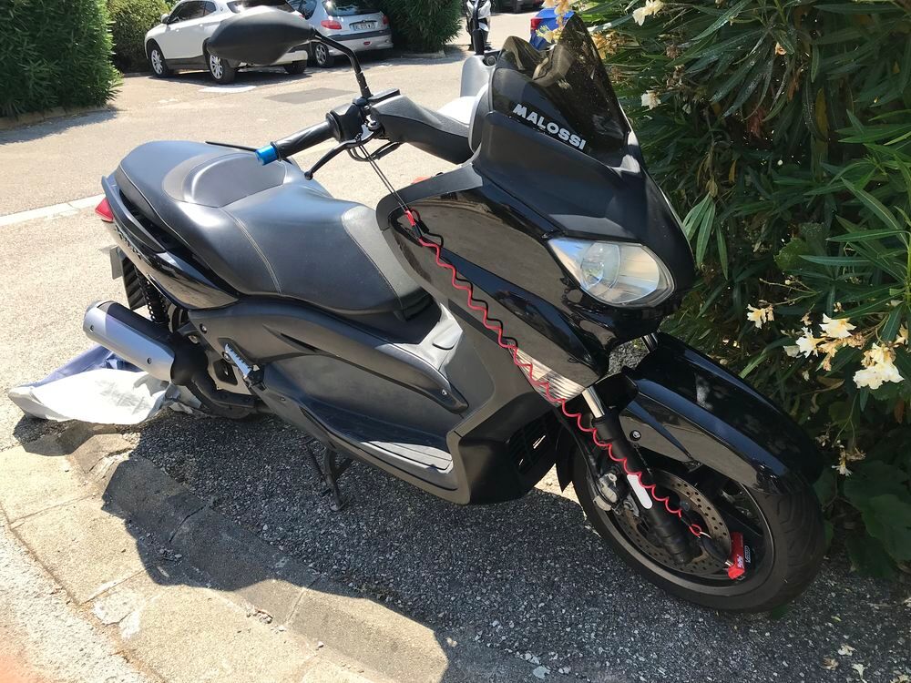 YAMAHA 2010 occasion 83110 Sanary-sur-Mer