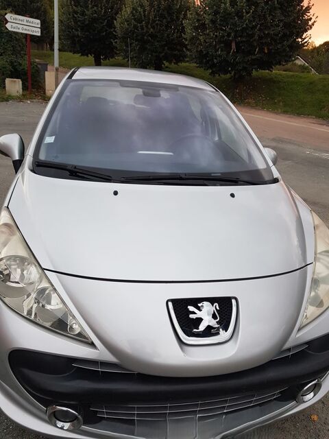 Peugeot 207 1.6 VTi 16V 120ch Féline