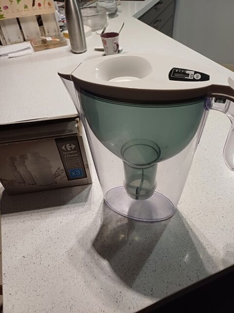 Carafe Filtrante avec Affichage Digital et Cartouche 10 Thorign (79)