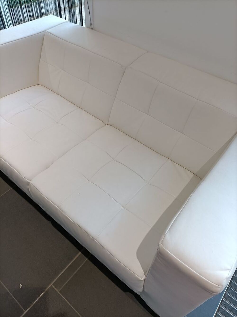 Canap&eacute; blanc Meubles