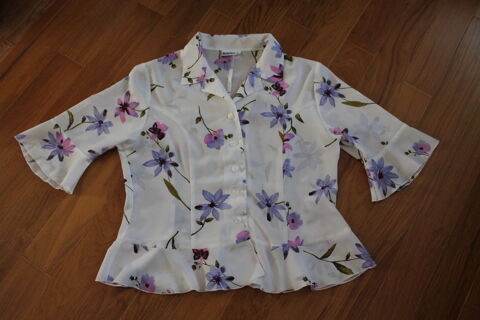 CHEMISIER A FLEURS MAUVES 8 Dijon (21)