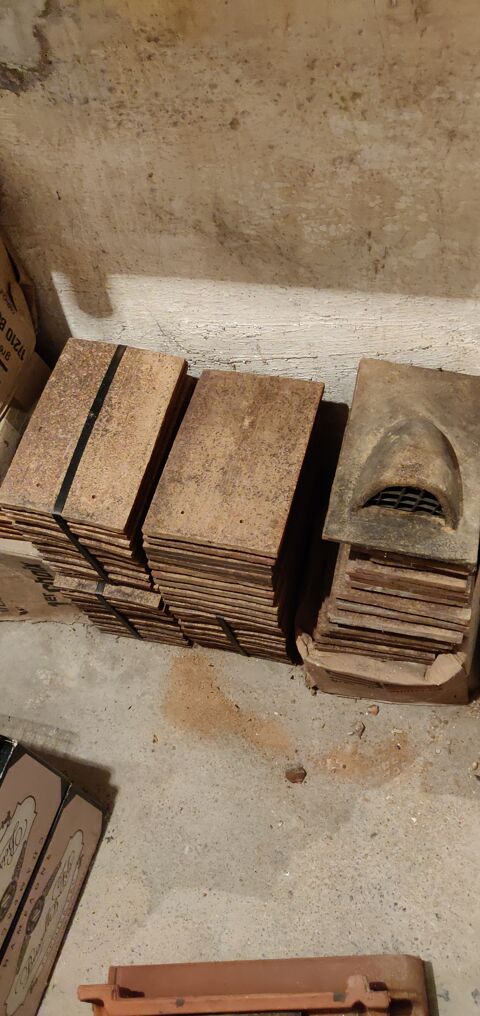 Tuiles de rives plates Eminence couleur sabl� champagne 200 Maisons-Alfort (94)