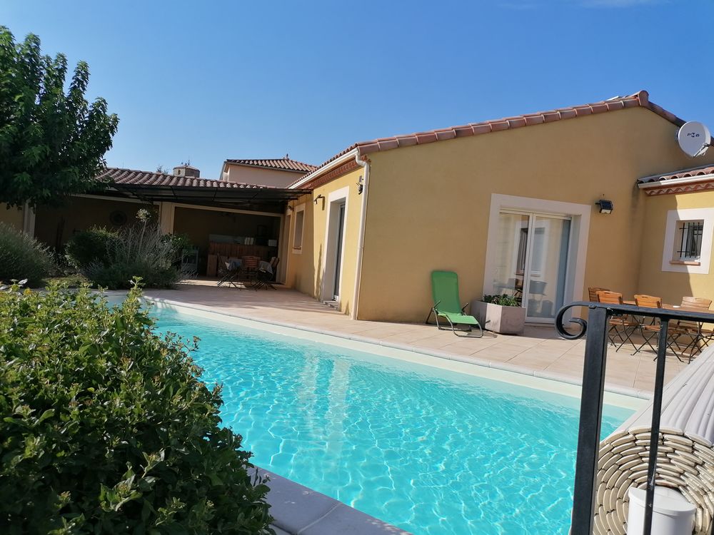 Vente Villa magnifique villa avec piscine, au calme. 
