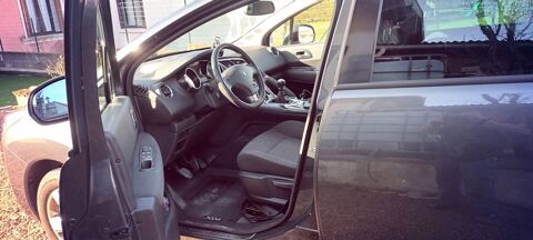 Peugeot 3008 1.6 THP 16V 156ch Allure