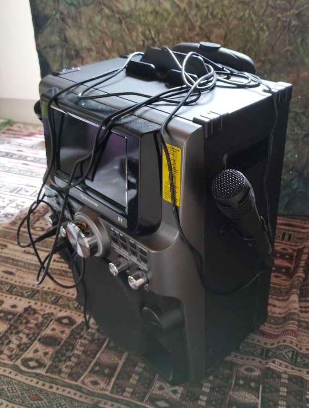 Machine Karaok&eacute; portable sur roulettes Lecteur CD Bluetooth Audio et hifi