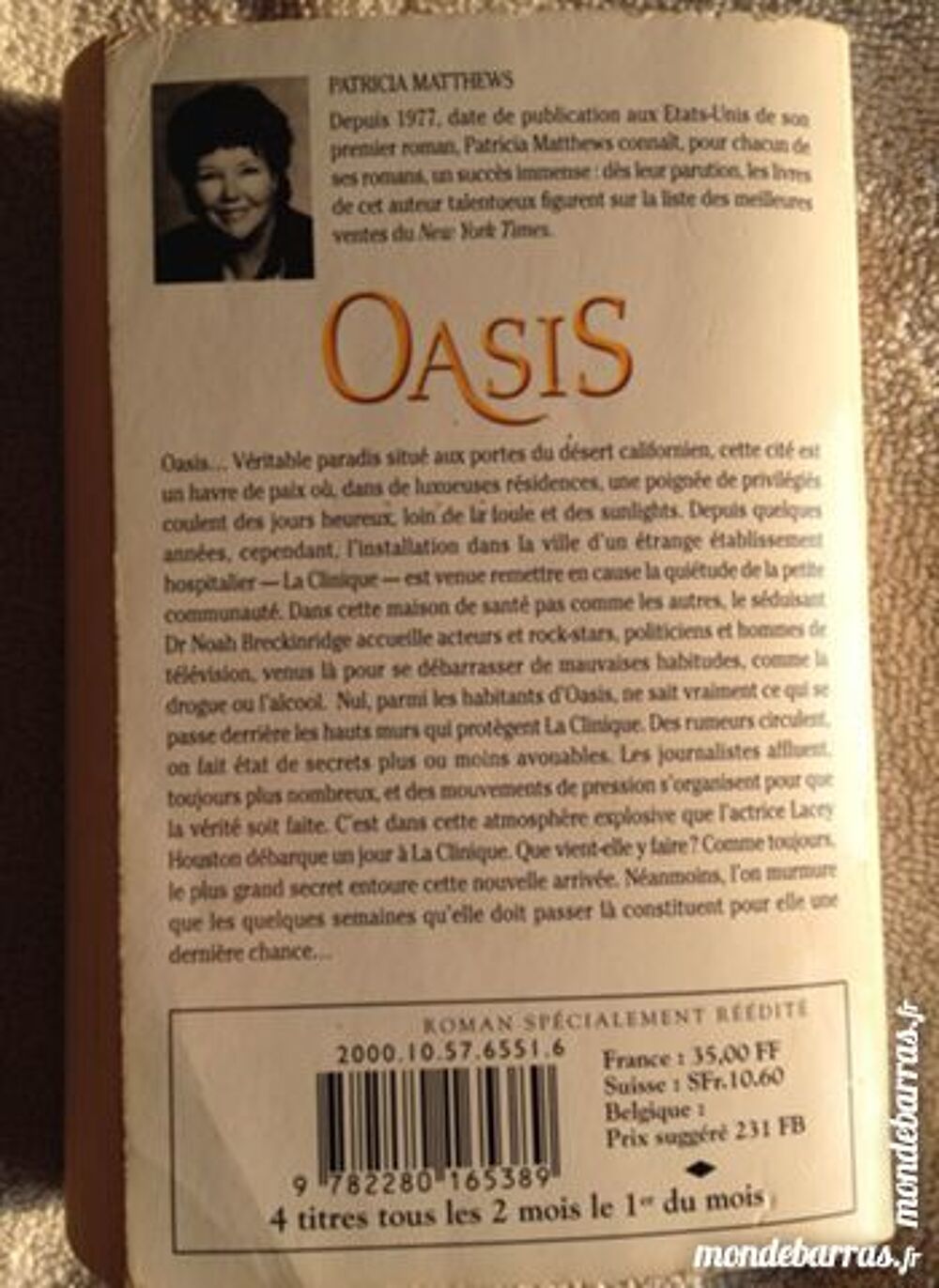 Oasis. Livres et BD