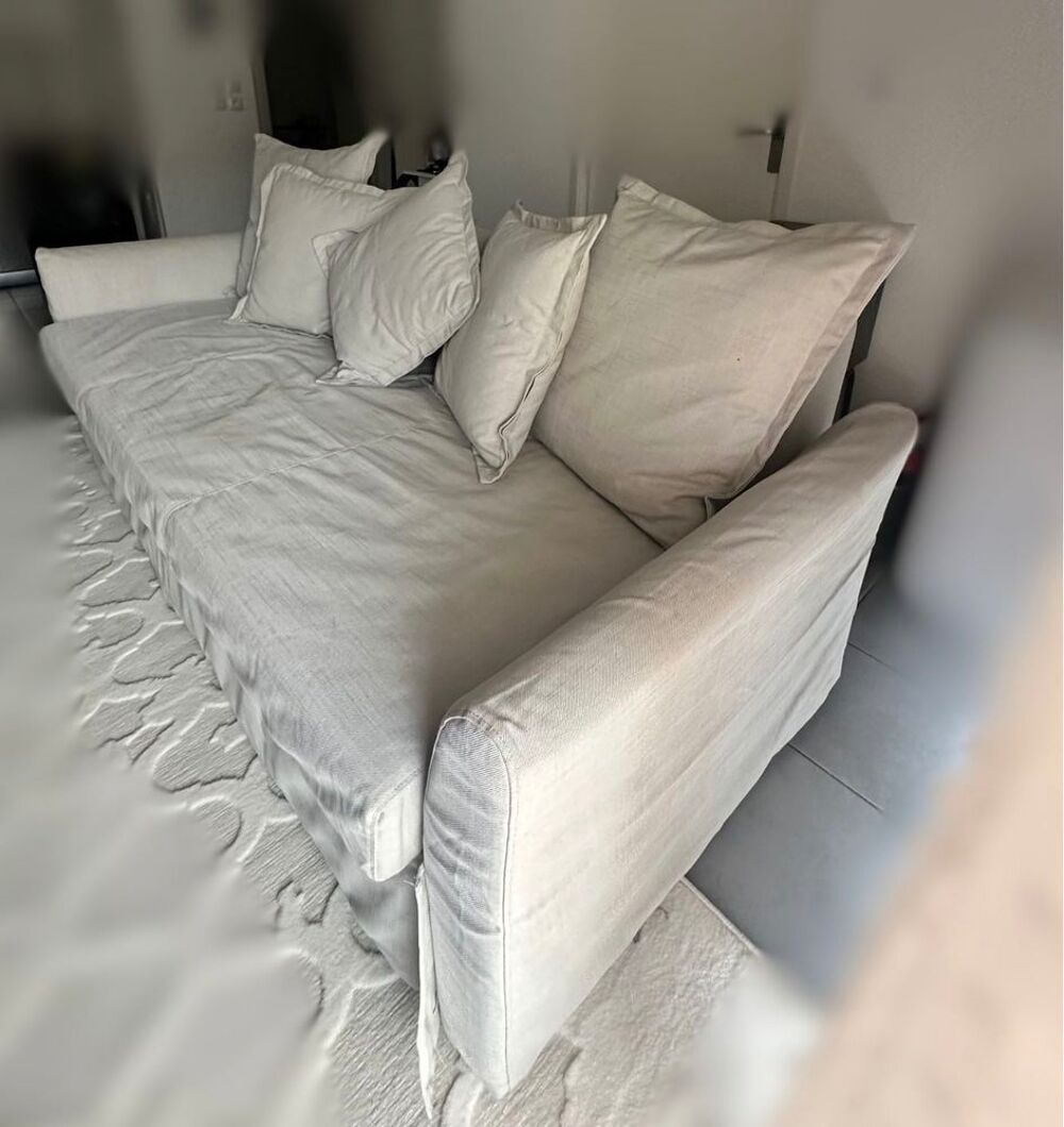 Canap&eacute; beige Meubles
