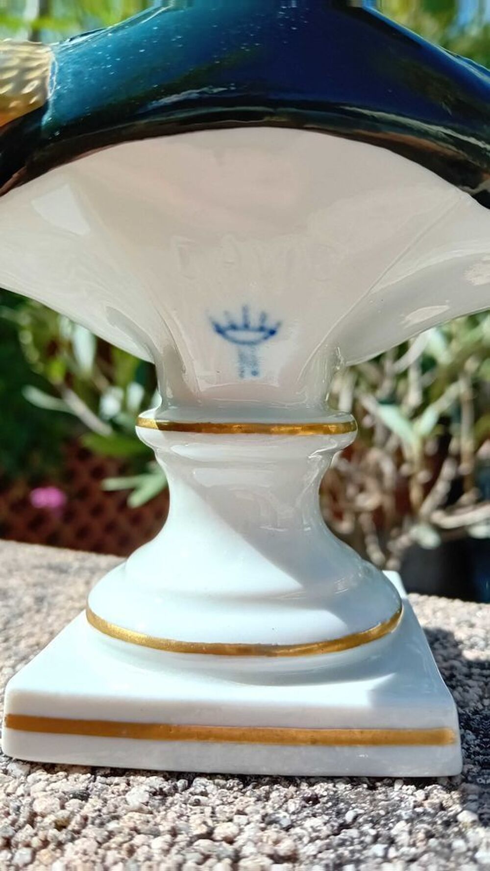 Napol&eacute;on empereur buste en porcelaine de SEVRES estampill&eacute; 