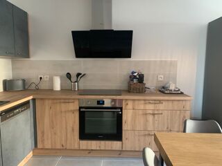  Appartement à louer 3 pièces 70 m²