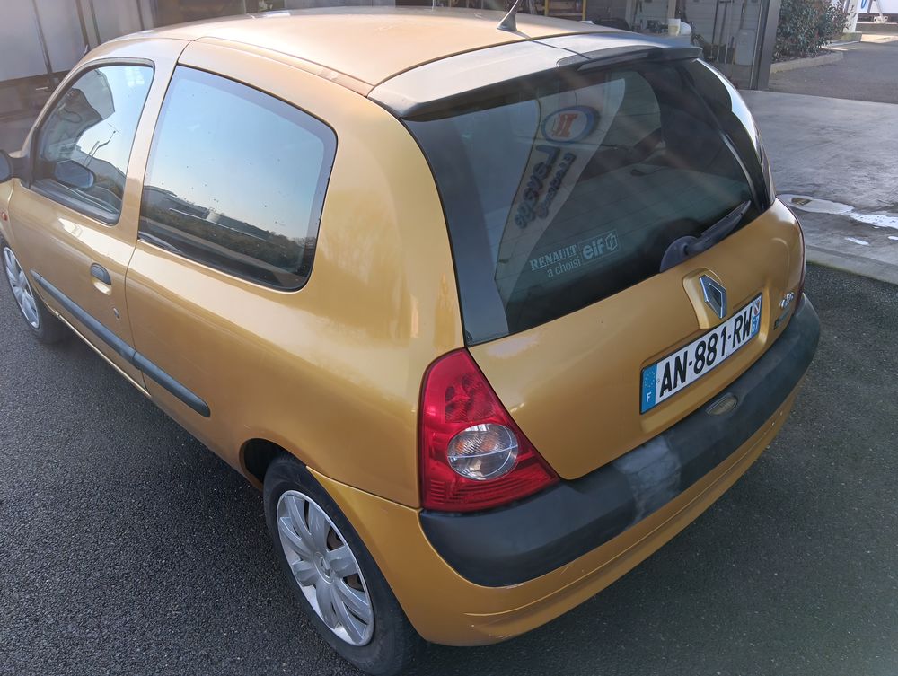 Clio II 1/5 DCI 70CH PACK CLIM 2003 occasion 57160 Moulins-l&egrave;s-Metz